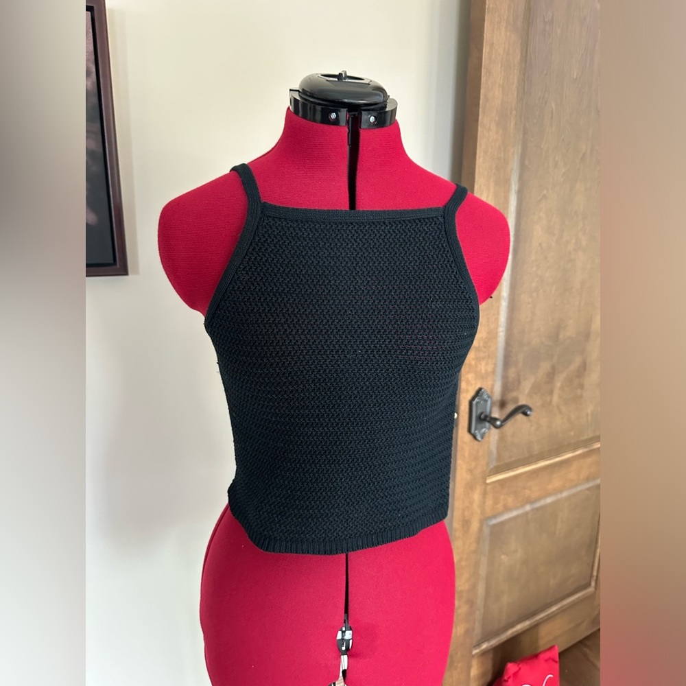 Aritzia top